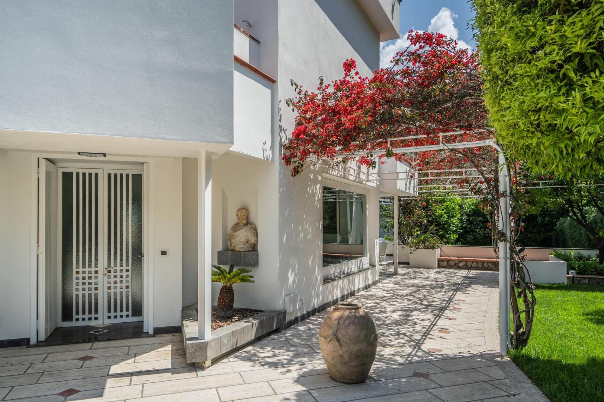 Villagraziosa Вико-Экуенсе Экстерьер фото