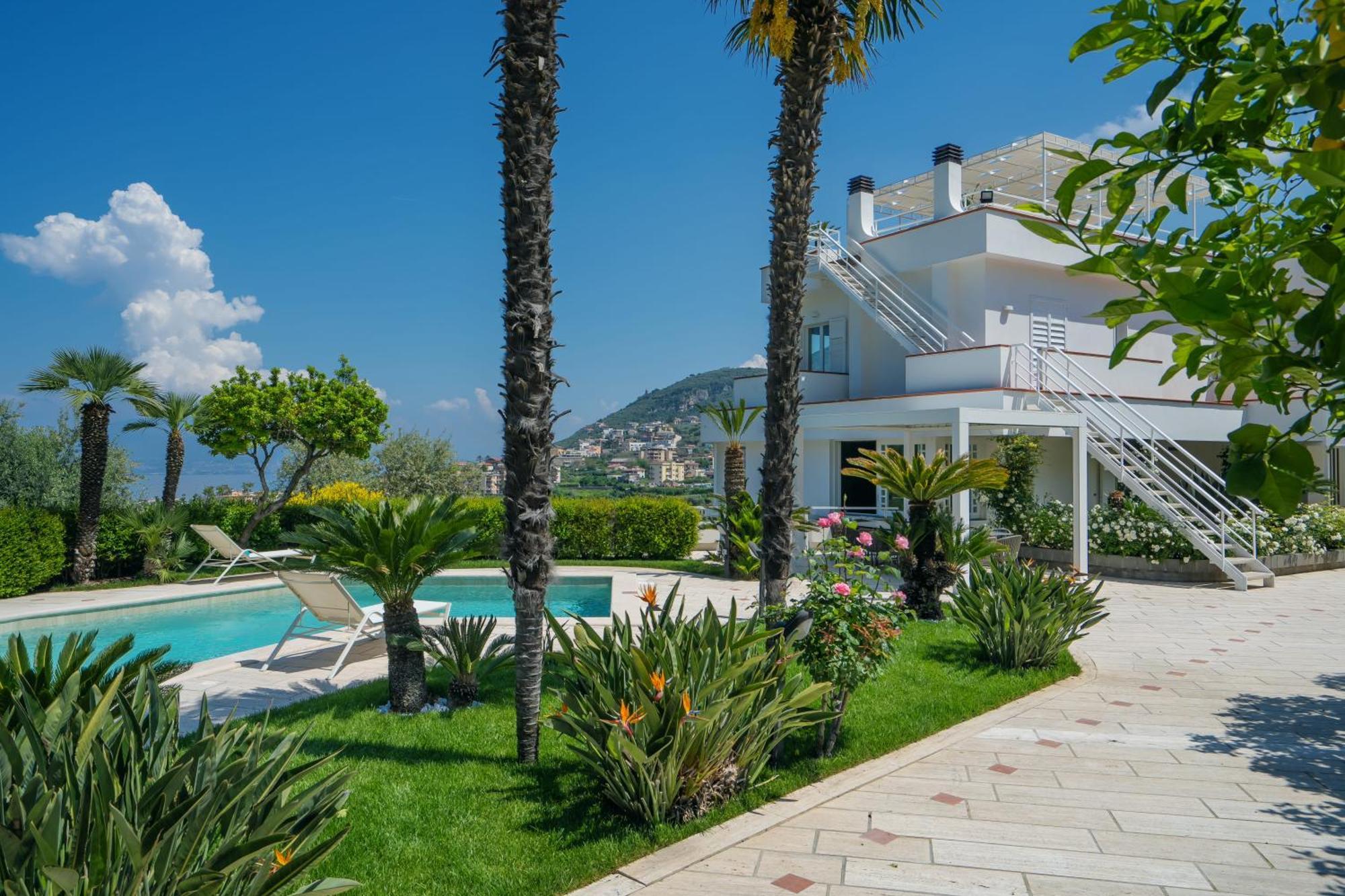 Villagraziosa Вико-Экуенсе Экстерьер фото