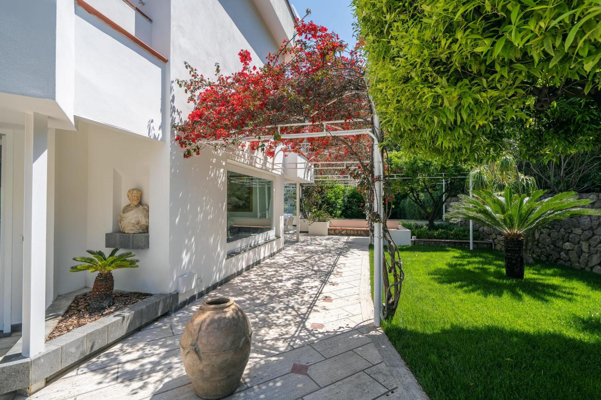 Villagraziosa Вико-Экуенсе Экстерьер фото